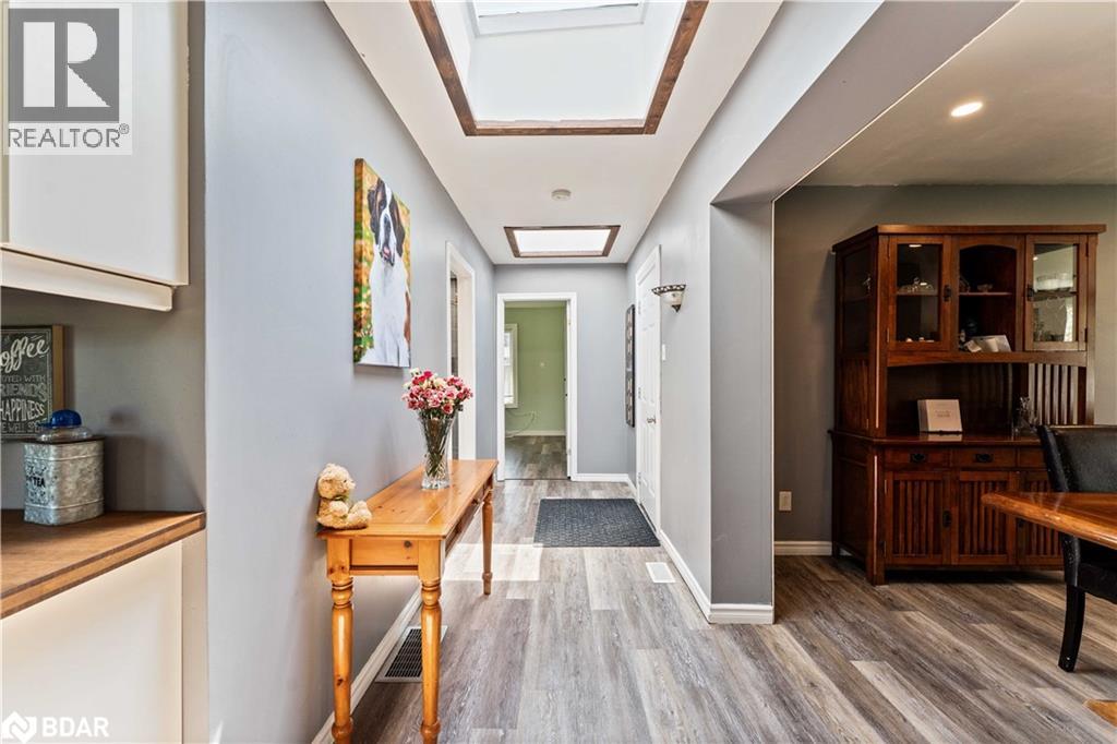 Photo 12 of 204 Camilla Crescent, Essa ON