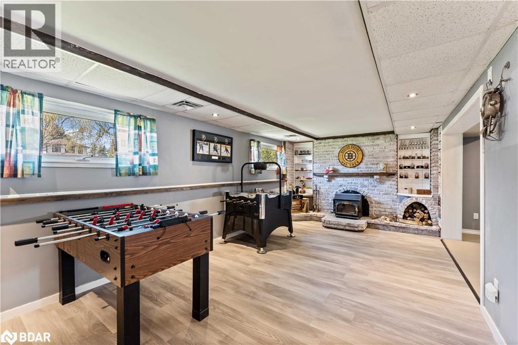 Photo 21 of 204 Camilla Crescent, Essa ON