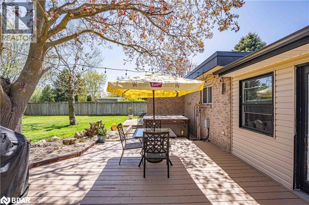 Photo 29 of 204 Camilla Crescent, Essa ON