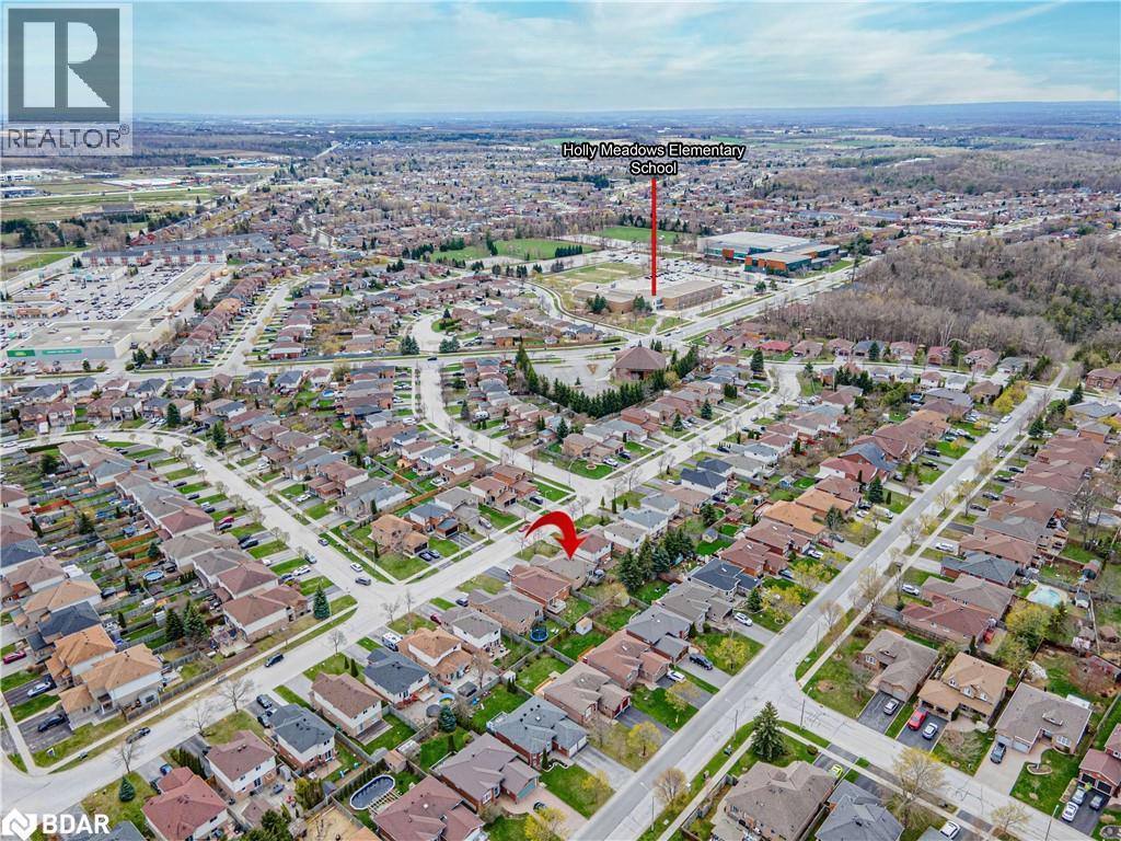 Photo 37 of 36 Leslie Avenue, Barrie ON