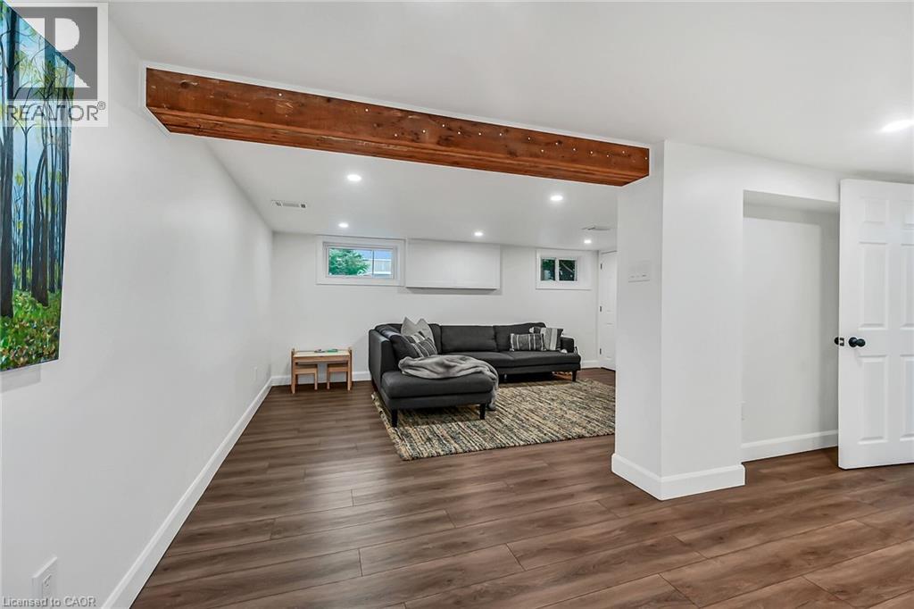 Photo 23 of 181 West 18th Street, Hamilton ON