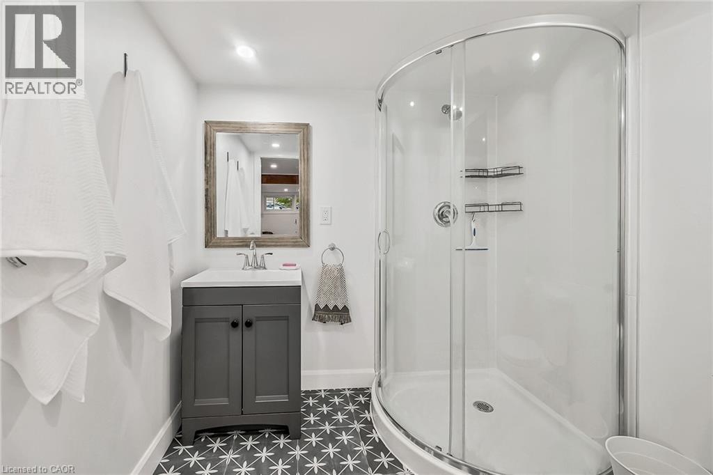 Photo 29 of 181 West 18th Street, Hamilton ON