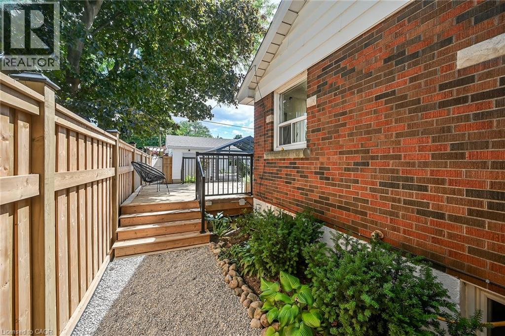 Photo 33 of 181 West 18th Street, Hamilton ON