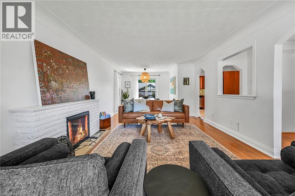 Photo 6 of 181 West 18th Street, Hamilton ON