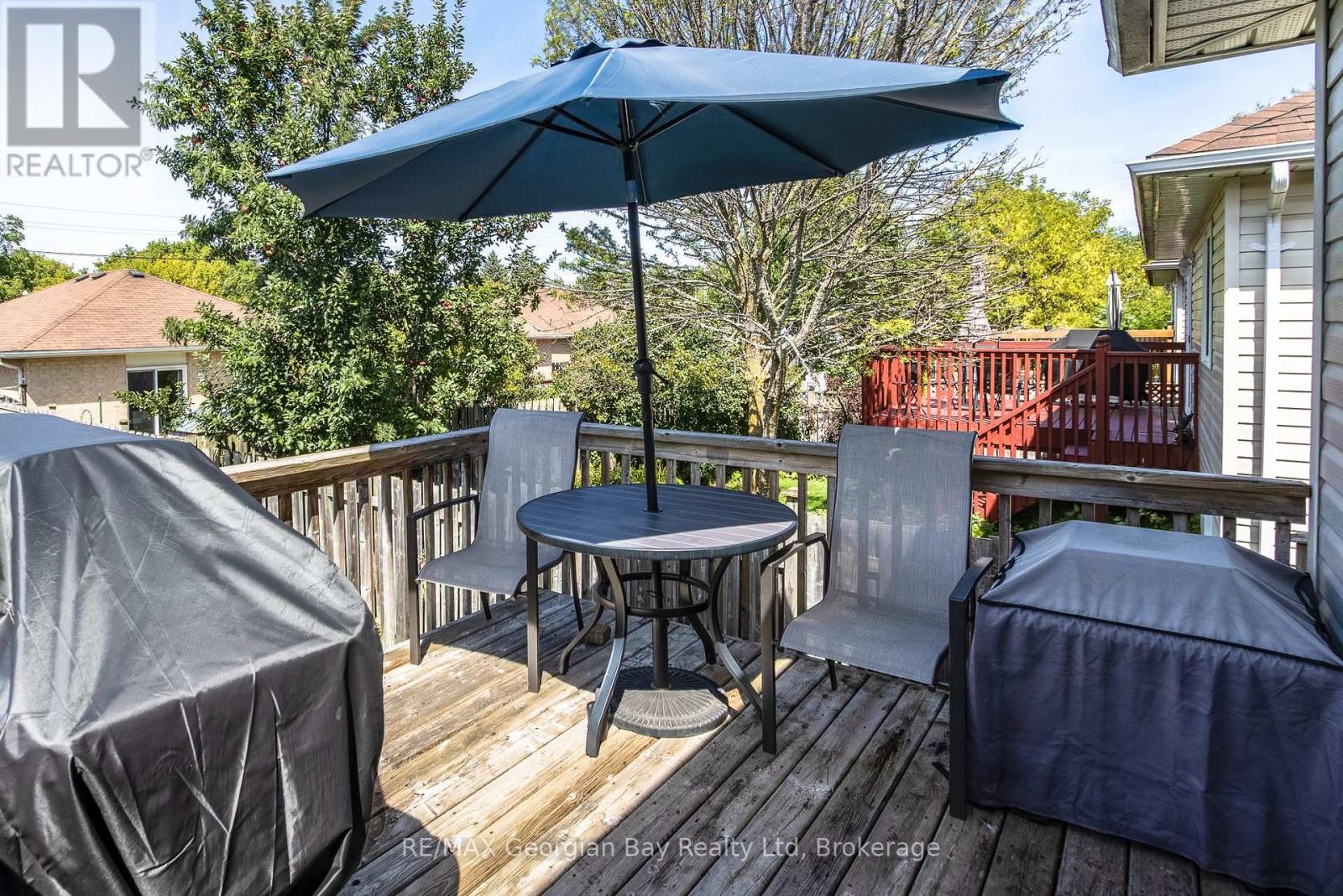 Photo 18 of 399 Irwin Street, Midland ON