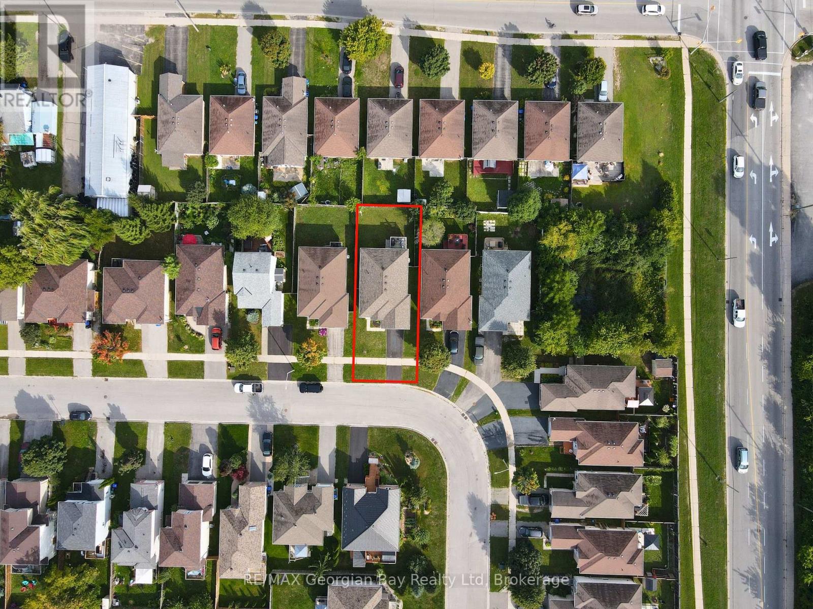 Photo 26 of 399 Irwin Street, Midland ON