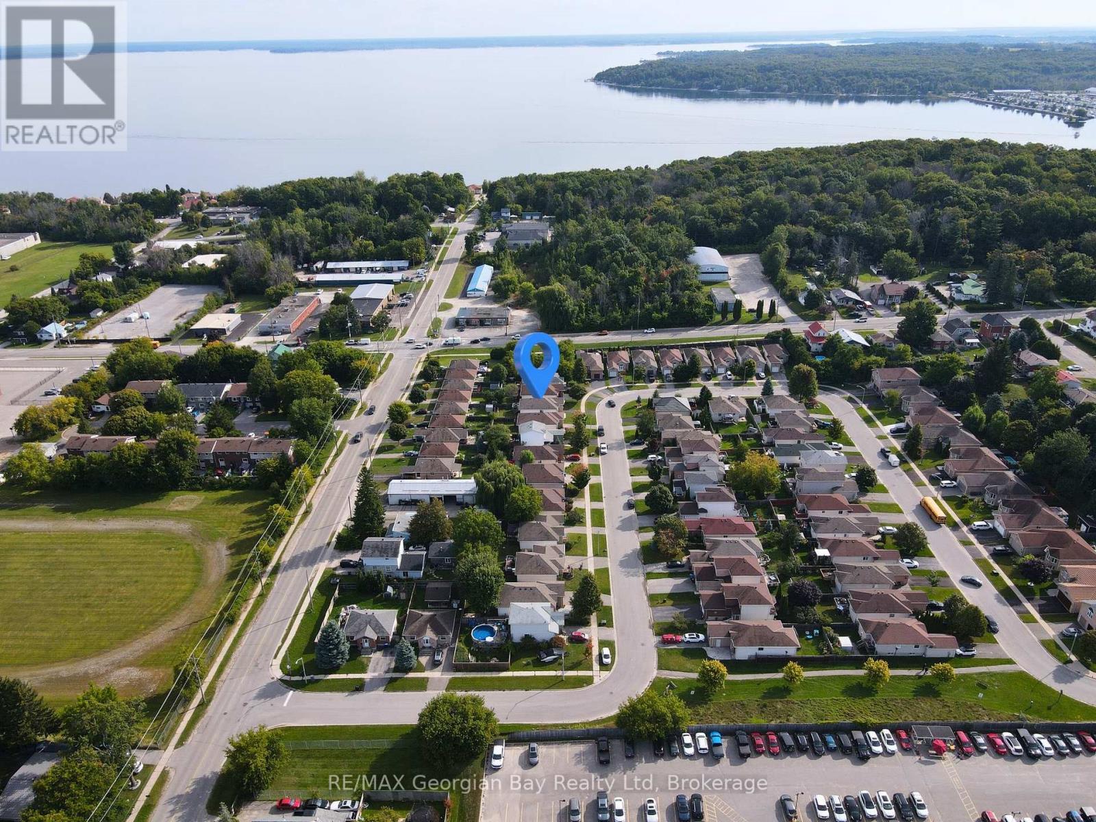 Photo 27 of 399 Irwin Street, Midland ON