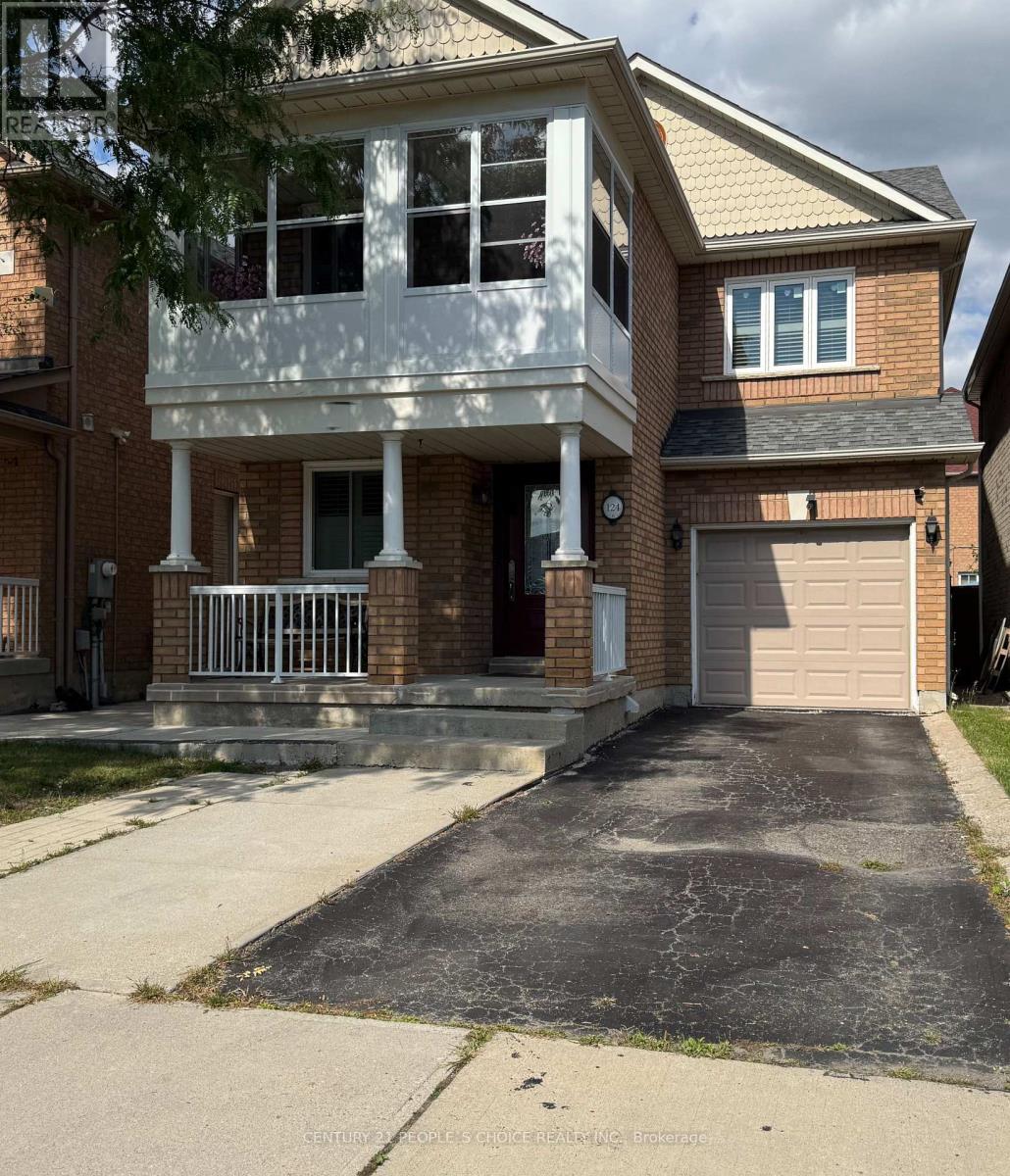 Photo 1 of 124 Heartleaf Crescent, Brampton ON