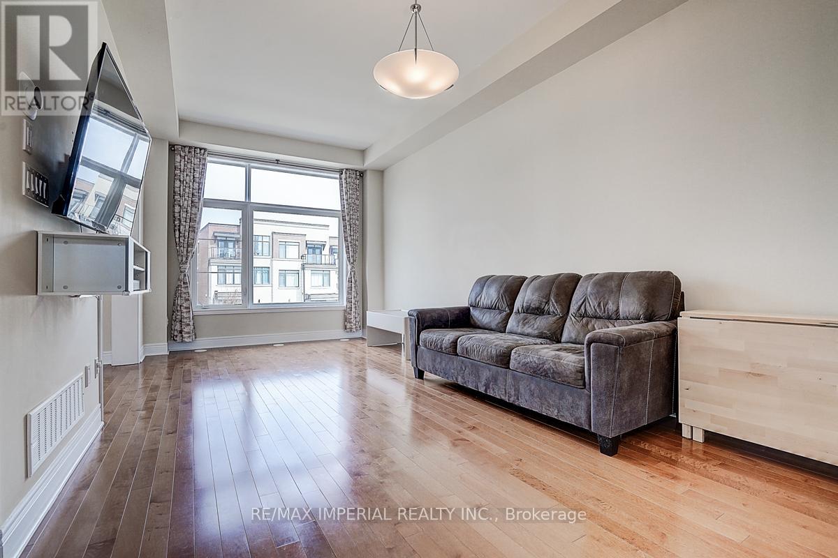Photo 29 of 599 599 Marc Santi Boulevard, Vaughan ON