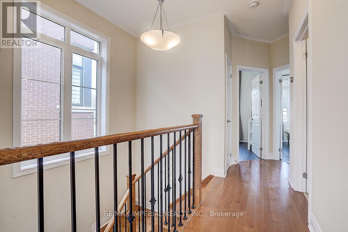 Photo 37 of 599 599 Marc Santi Boulevard, Vaughan ON