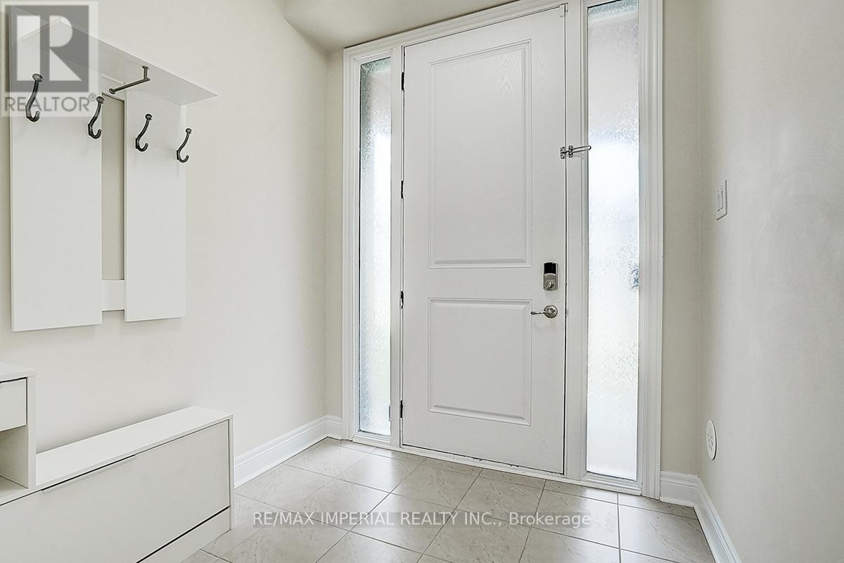 Photo 4 of 599 599 Marc Santi Boulevard, Vaughan ON