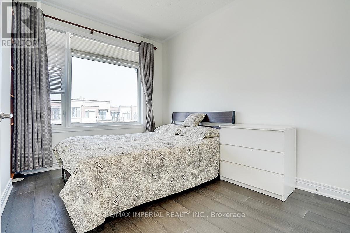 Photo 44 of 599 599 Marc Santi Boulevard, Vaughan ON