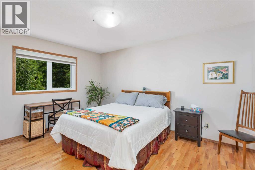 Photo 18 of 4631 48 Street, Red Deer AB