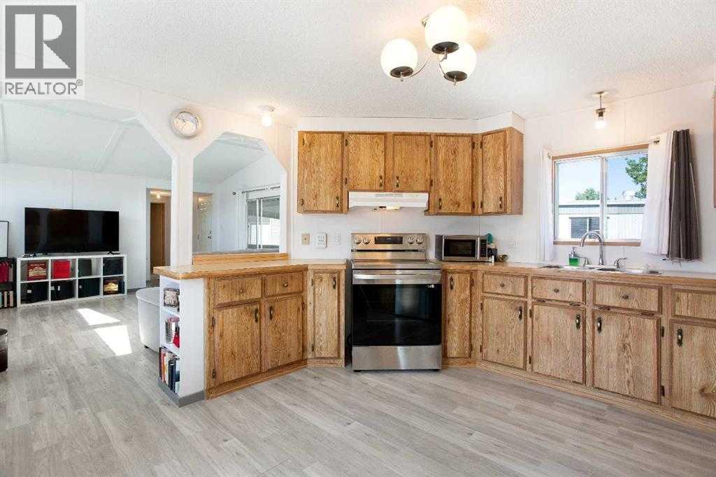 Photo 8 of 125 99 Arbour Lake Road Nw, Calgary AB