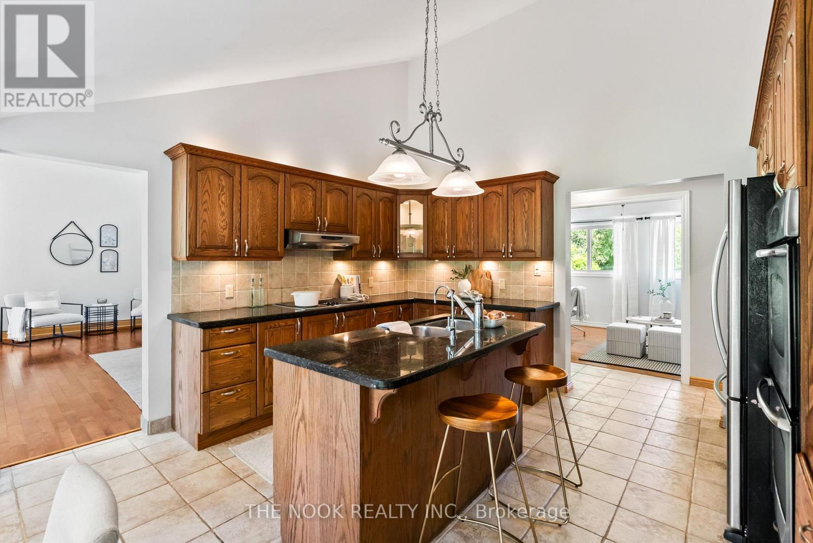 Photo 15 of 10 Stone Sound, Scugog ON
