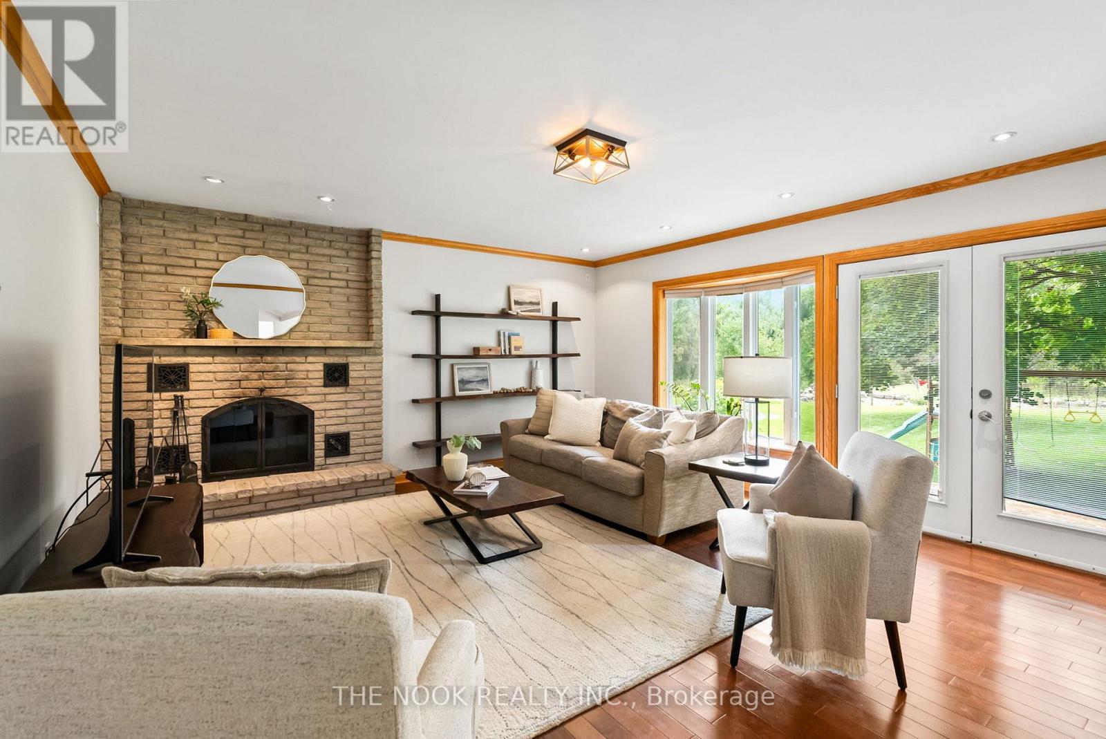Photo 20 of 10 Stone Sound, Scugog ON