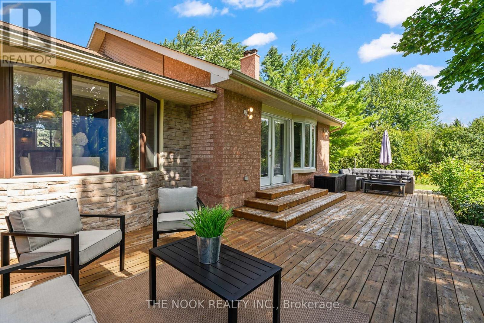 Photo 42 of 10 Stone Sound, Scugog ON