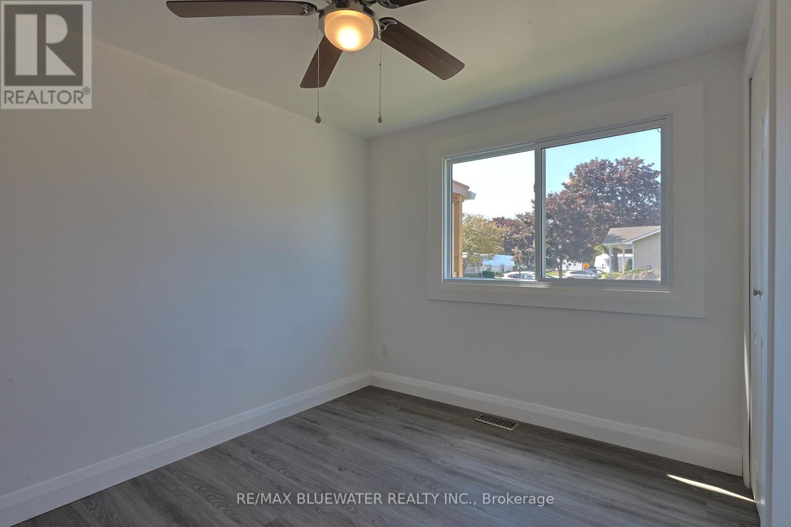 34 PEBBLE BEACH PARKWAY Property Photo