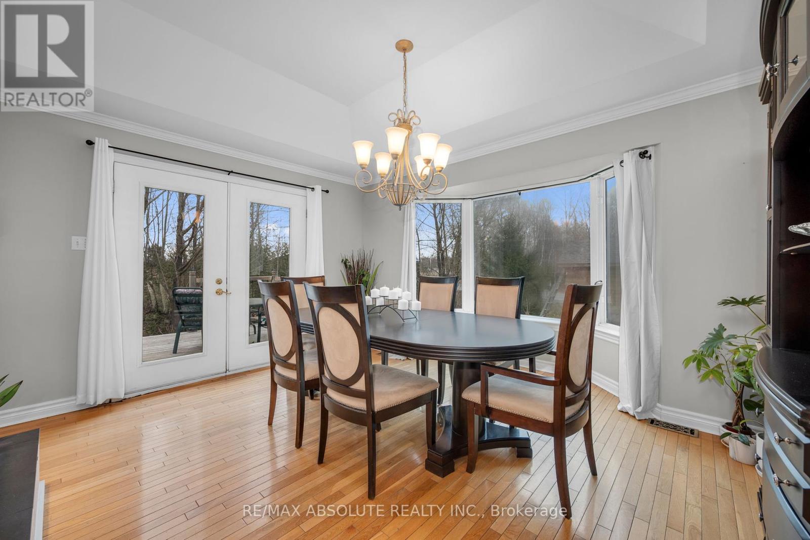 Photo 13 of 1601 Shauna Crescent, Ottawa ON