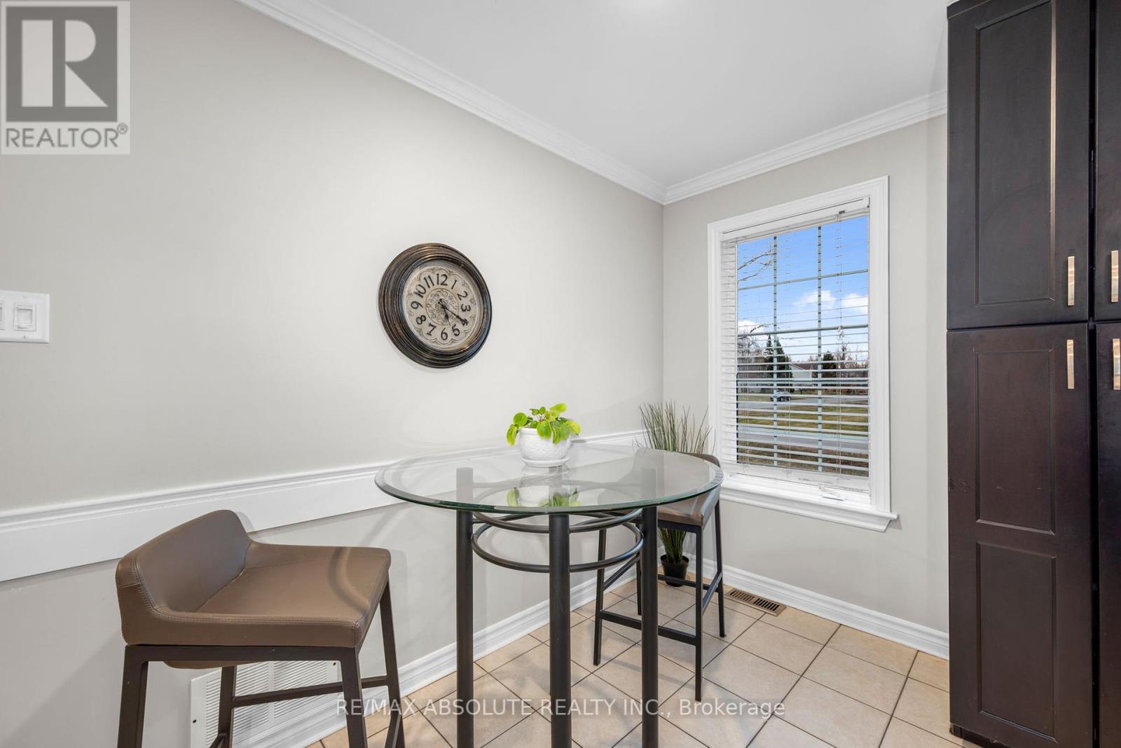 Photo 19 of 1601 Shauna Crescent, Ottawa ON