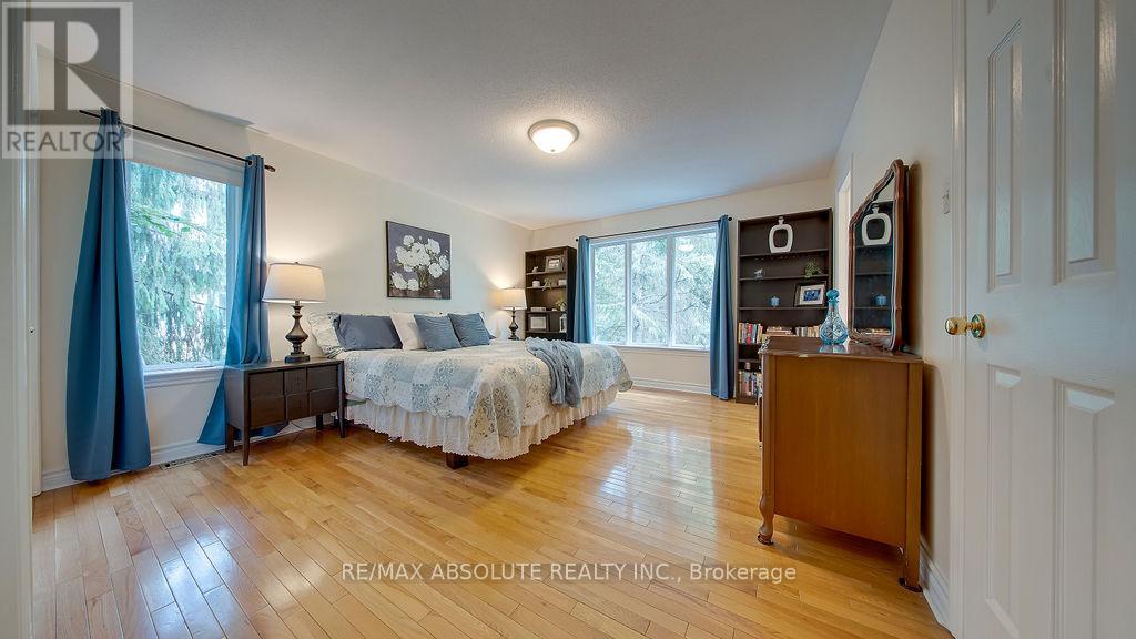 Photo 23 of 1601 Shauna Crescent, Ottawa ON