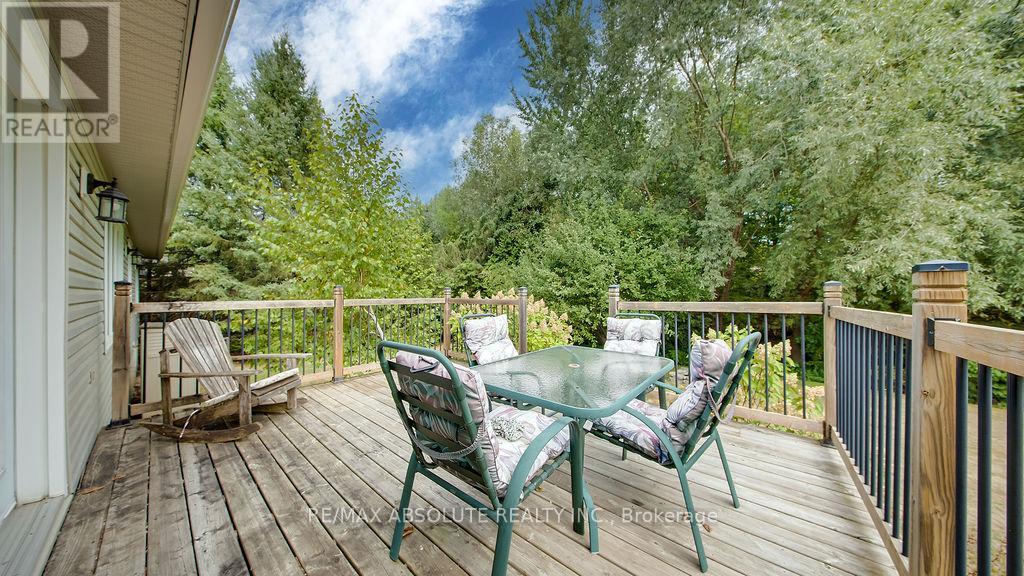 Photo 42 of 1601 Shauna Crescent, Ottawa ON