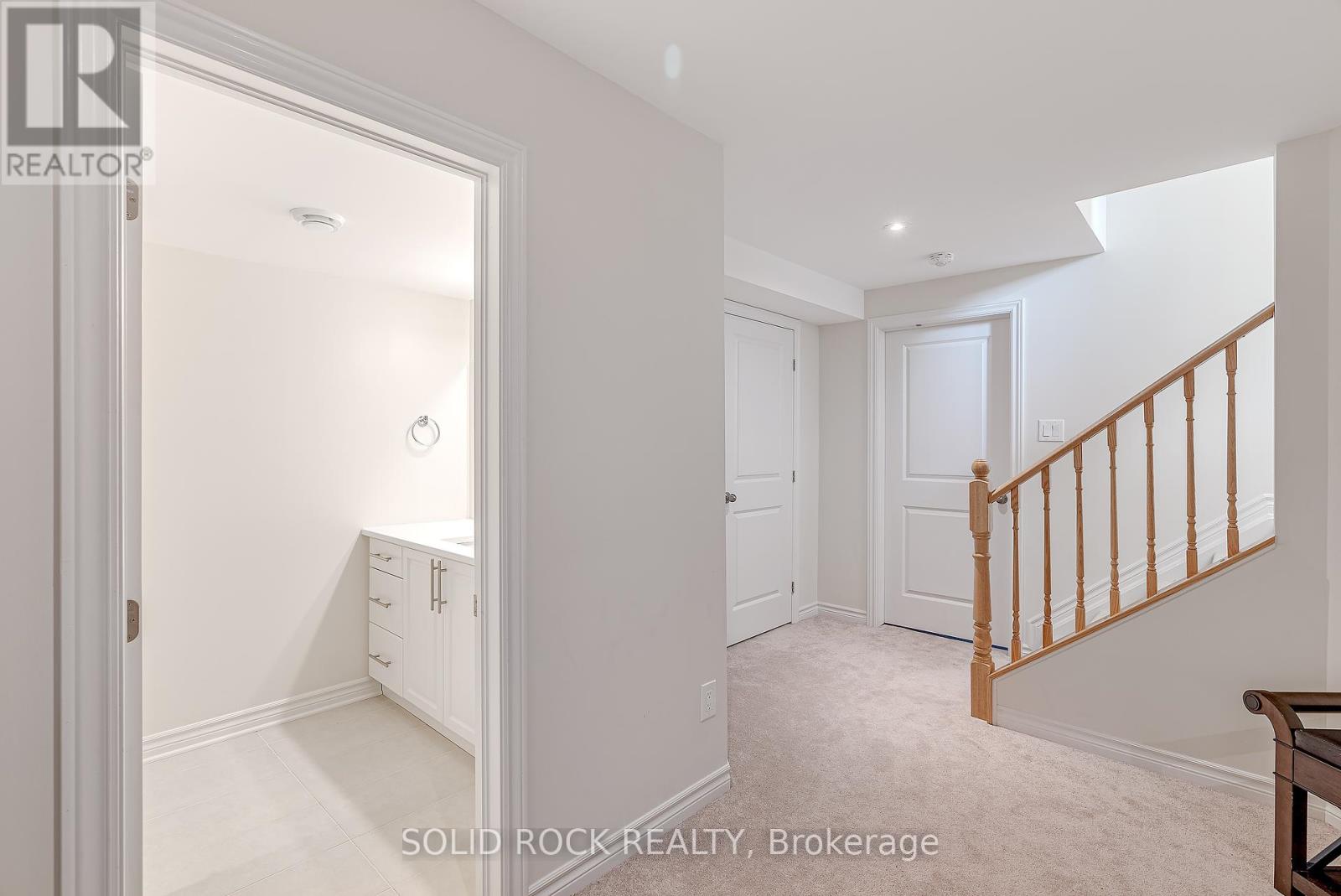 Photo 42 of 326 Memorial Grove, Ottawa ON