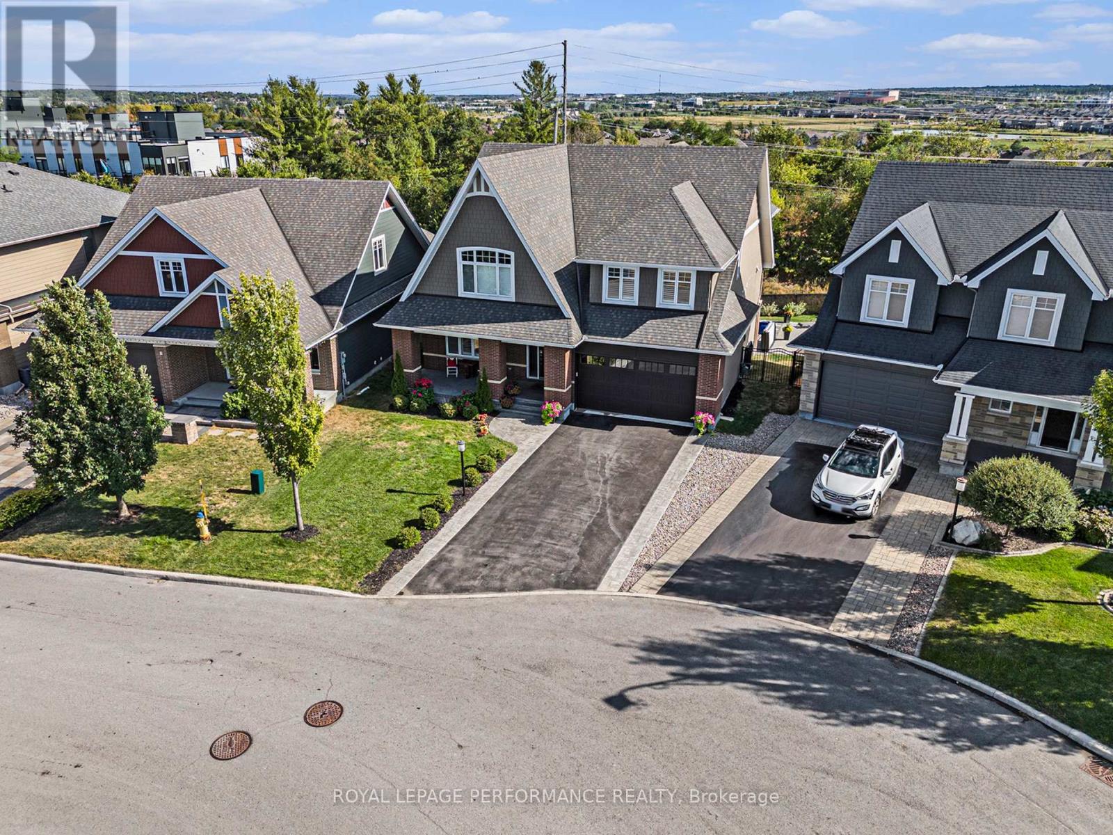Photo 45 of 196 Grainstone Way, Ottawa ON