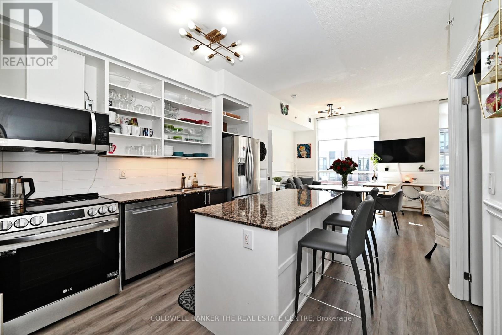 Photo 12 of 825 36 Via Bagnato Avenue, Toronto ON