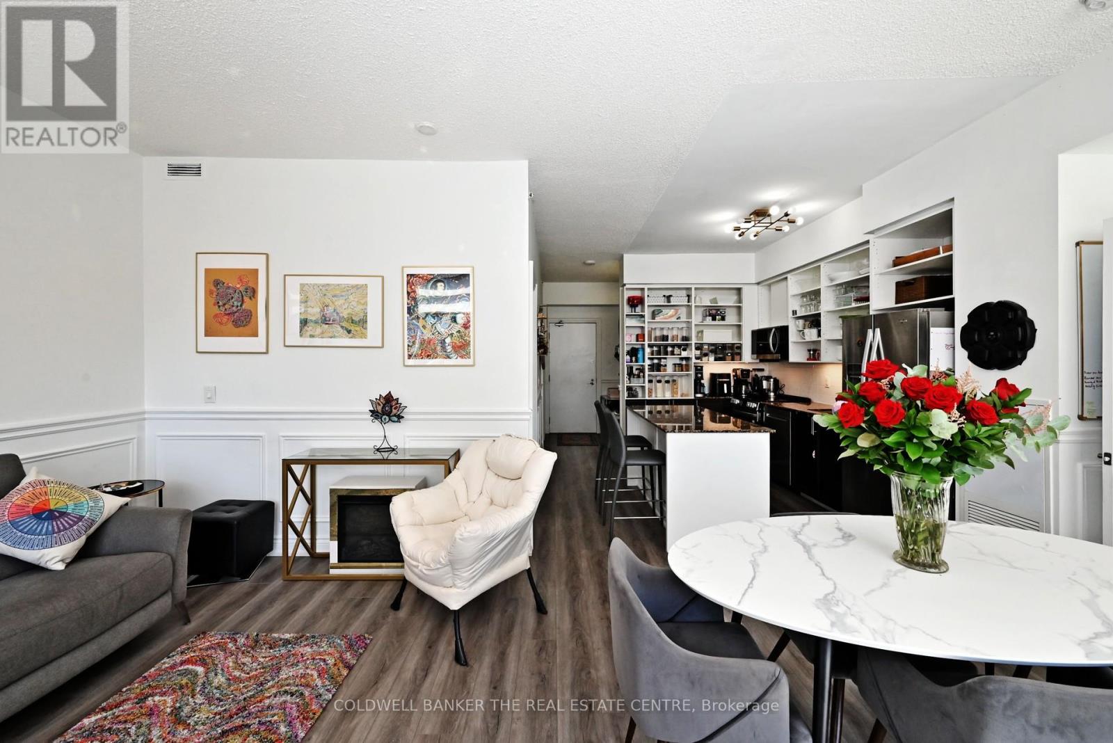 Photo 15 of 825 36 Via Bagnato Avenue, Toronto ON