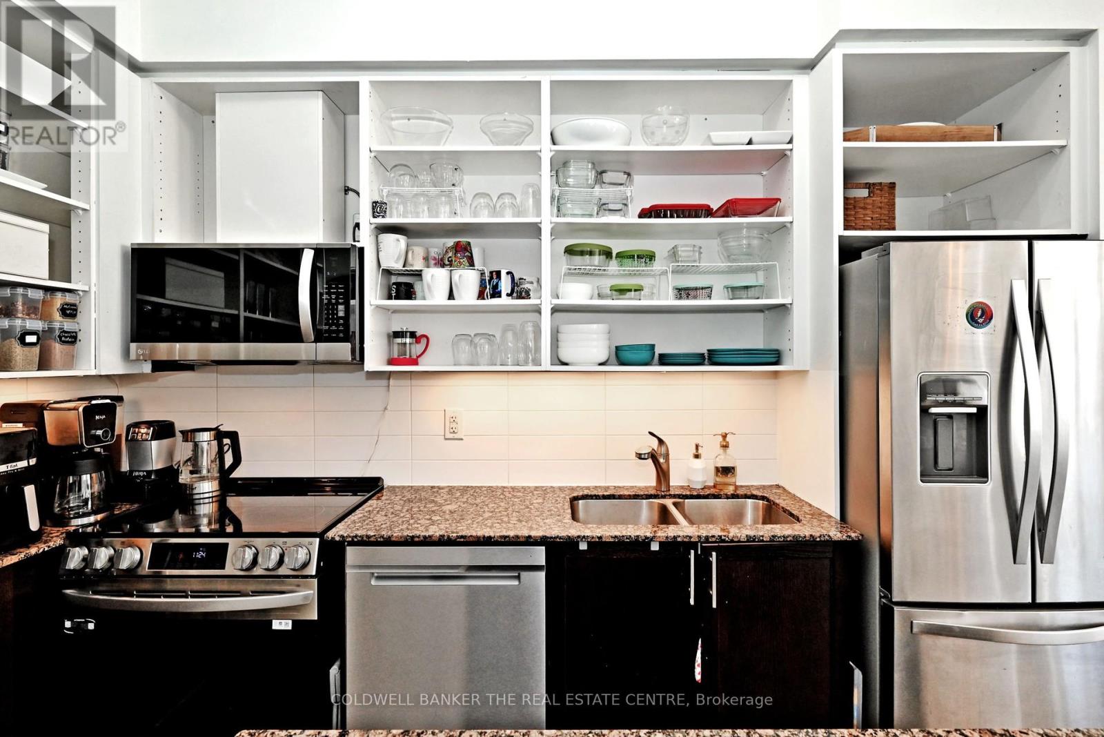 Photo 18 of 825 36 Via Bagnato Avenue, Toronto ON