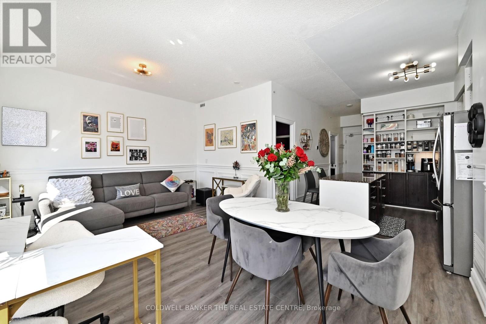 Photo 22 of 825 36 Via Bagnato Avenue, Toronto ON