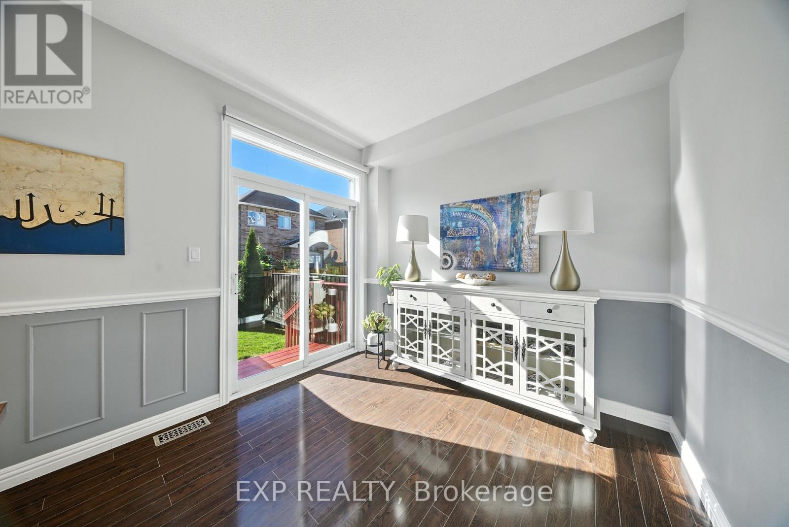 Photo 15 of 3464 Fountain Park Avenue, Mississauga ON