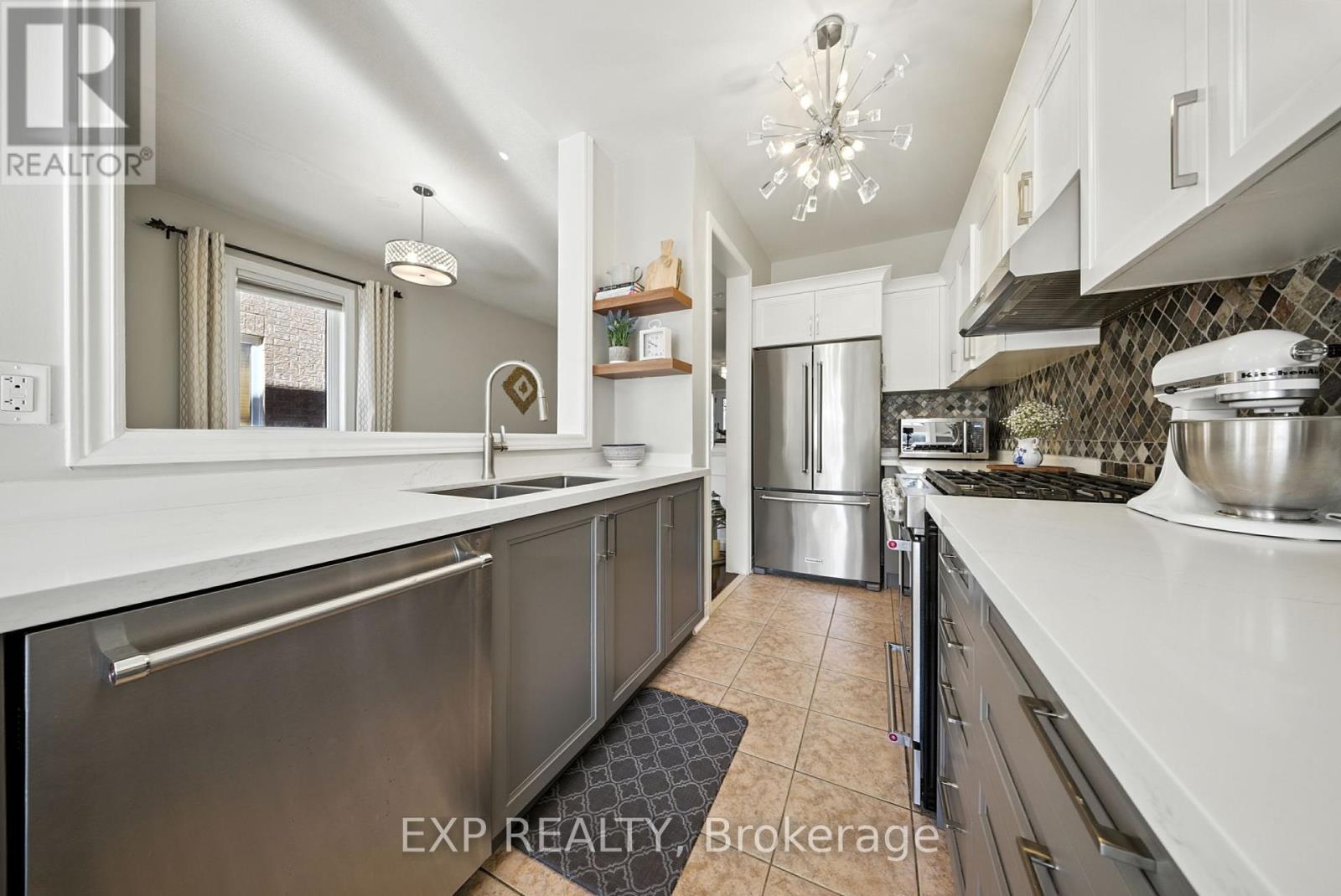 Photo 17 of 3464 Fountain Park Avenue, Mississauga ON