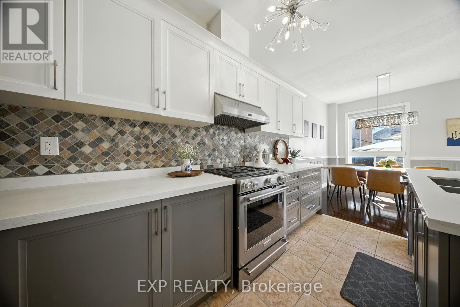 Photo 19 of 3464 Fountain Park Avenue, Mississauga ON
