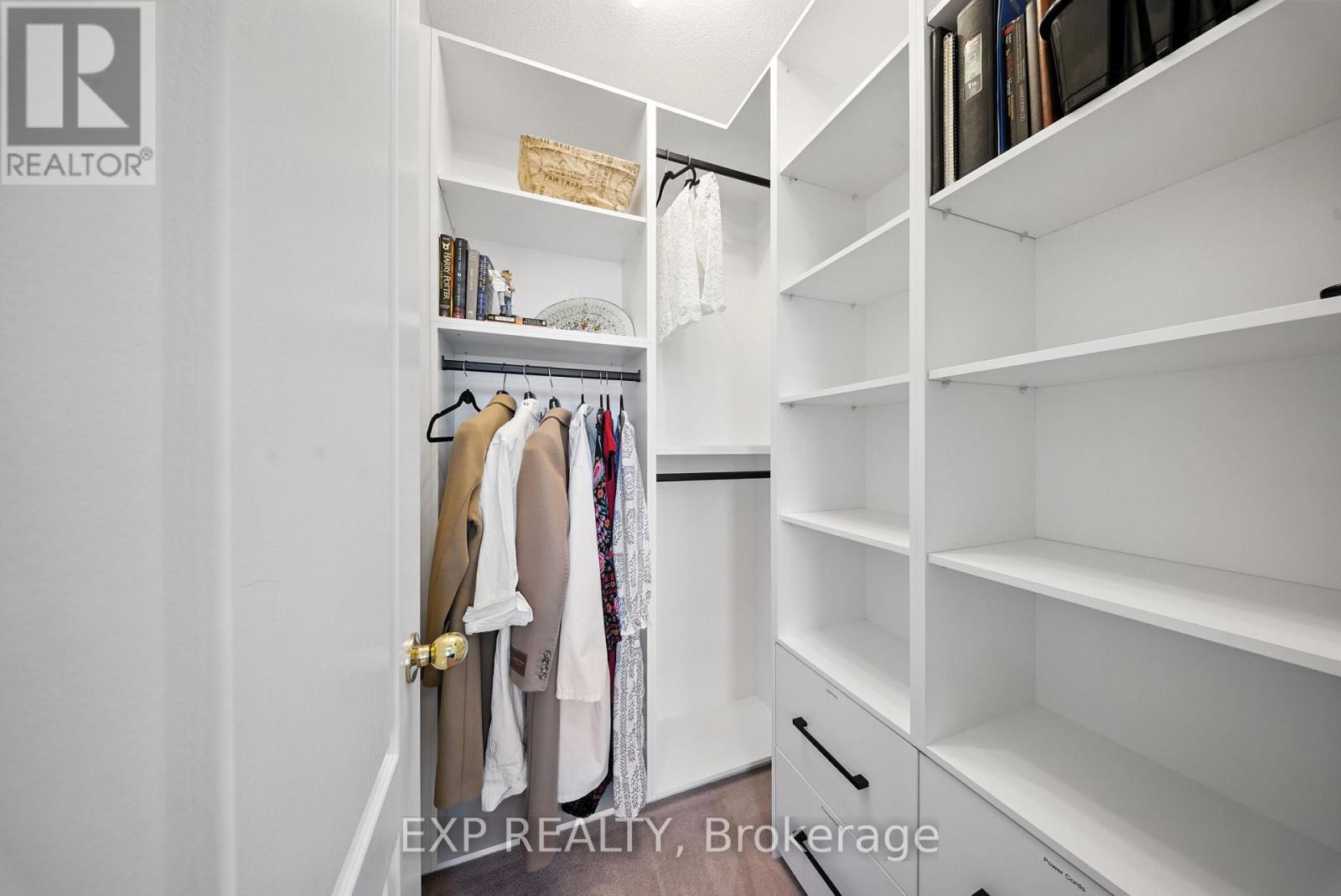 Photo 27 of 3464 Fountain Park Avenue, Mississauga ON