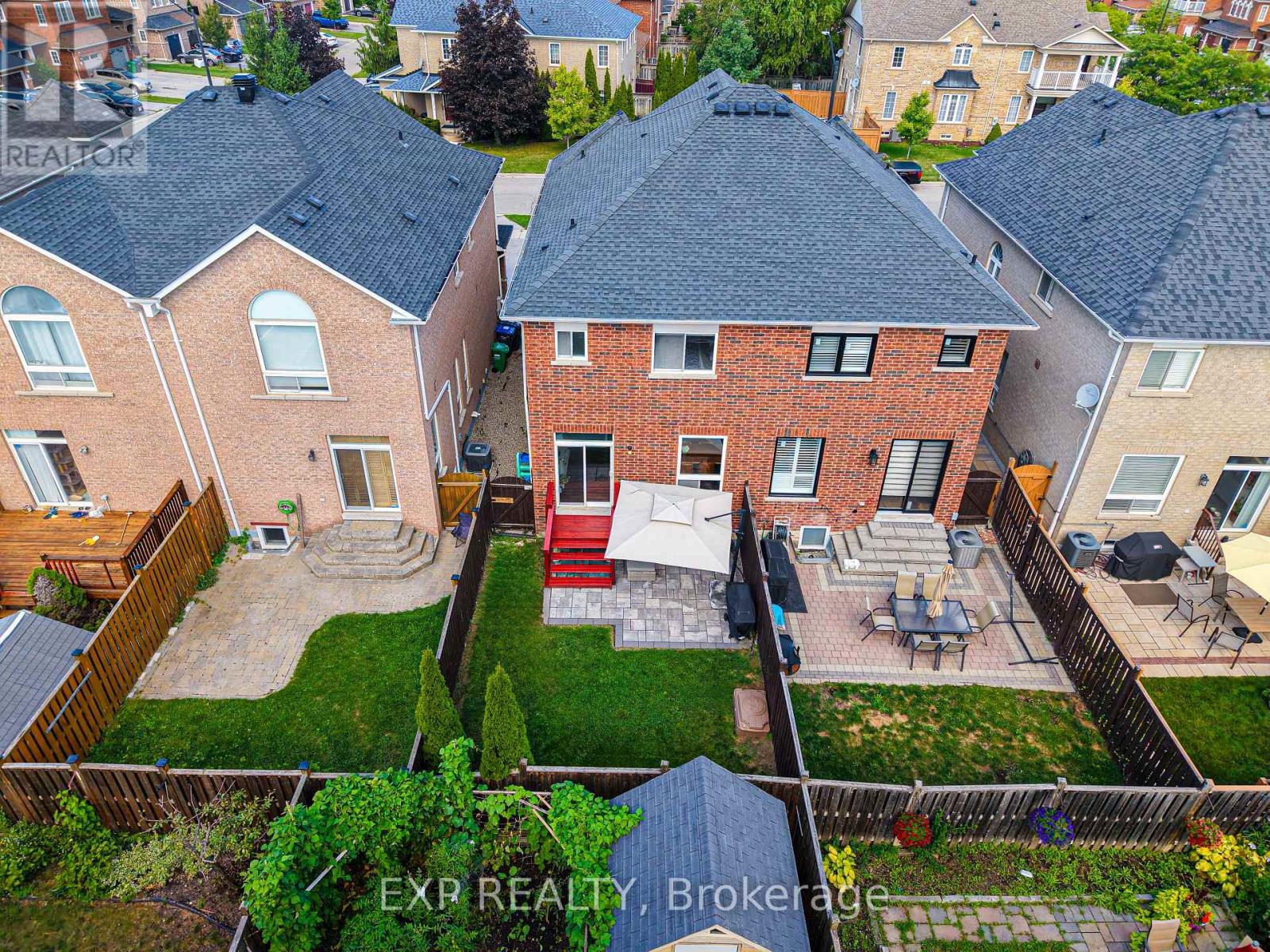 Photo 36 of 3464 Fountain Park Avenue, Mississauga ON
