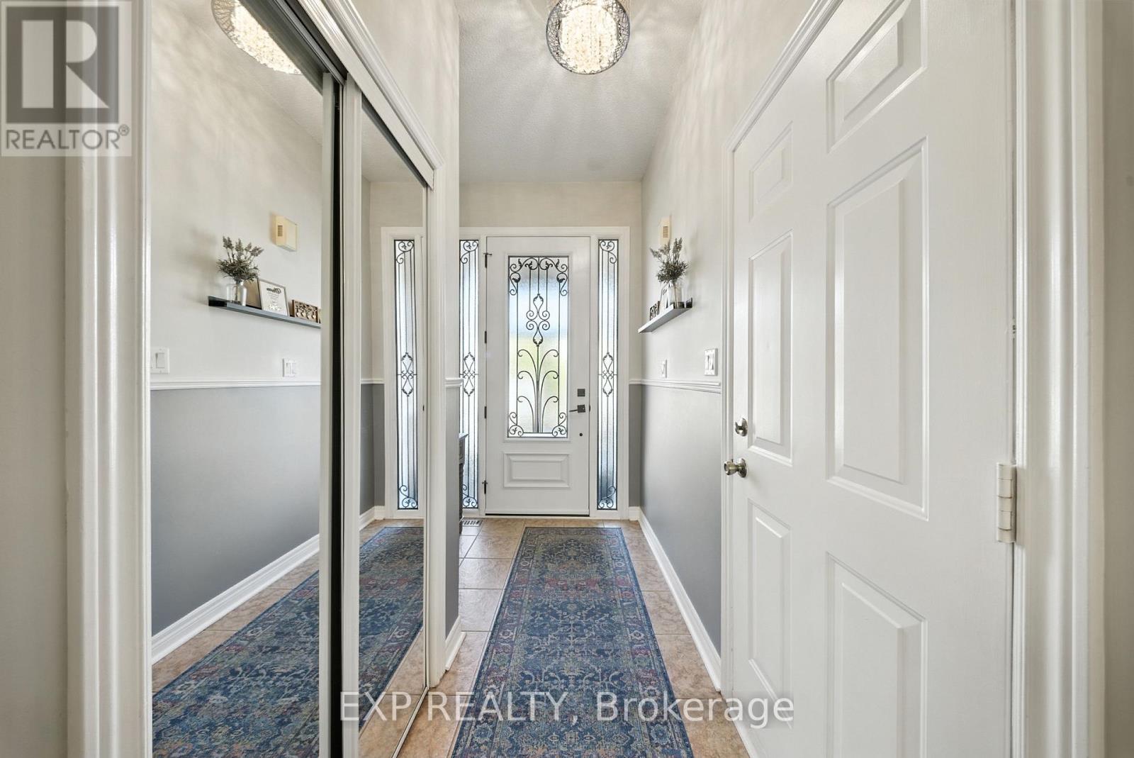 Photo 6 of 3464 Fountain Park Avenue, Mississauga ON