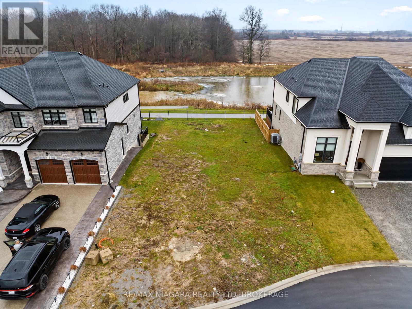 Photo 15 of 7521 Sherrilee Crescent, Niagara Falls ON