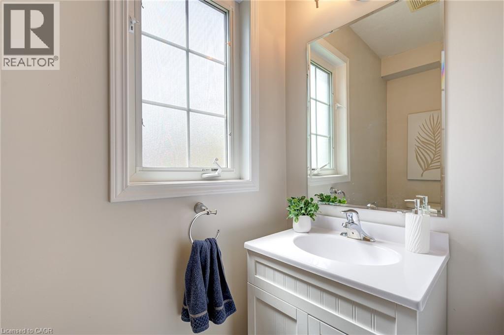 Photo 8 of 20 David Bergey Drive Unit C 20, Kitchener ON
