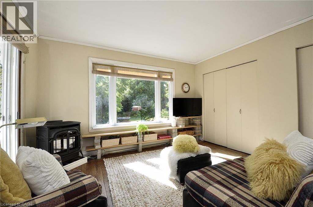 Photo 18 of 351 Craigleith Drive, Waterloo ON