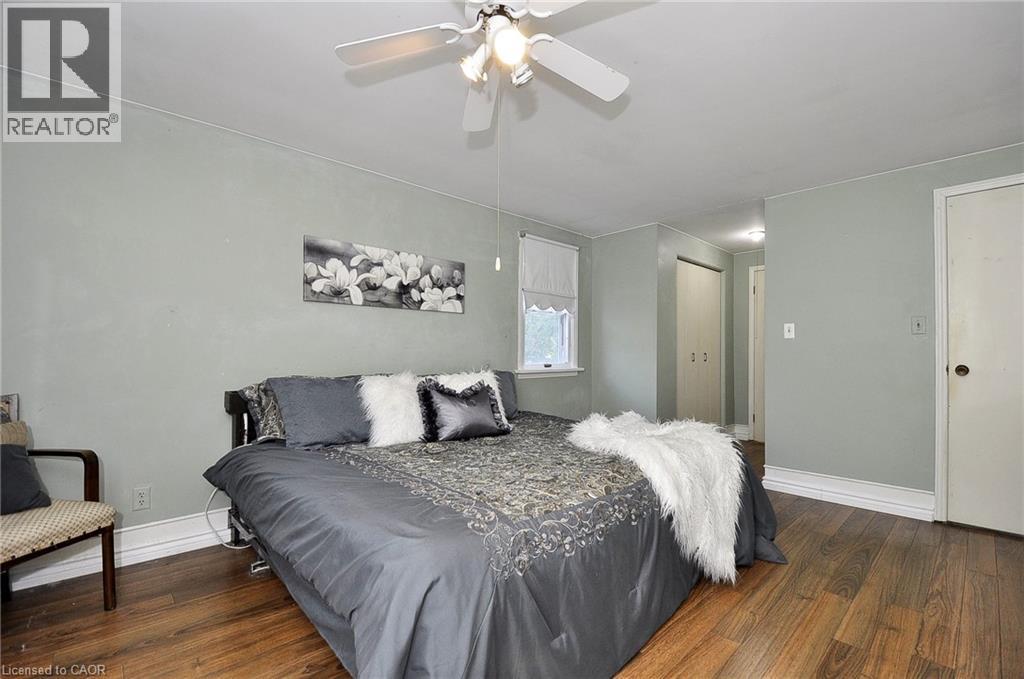 Photo 23 of 351 Craigleith Drive, Waterloo ON
