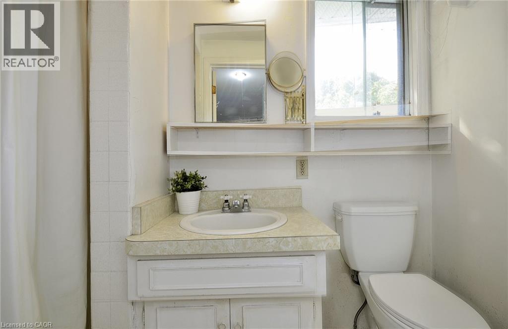 Photo 24 of 351 Craigleith Drive, Waterloo ON