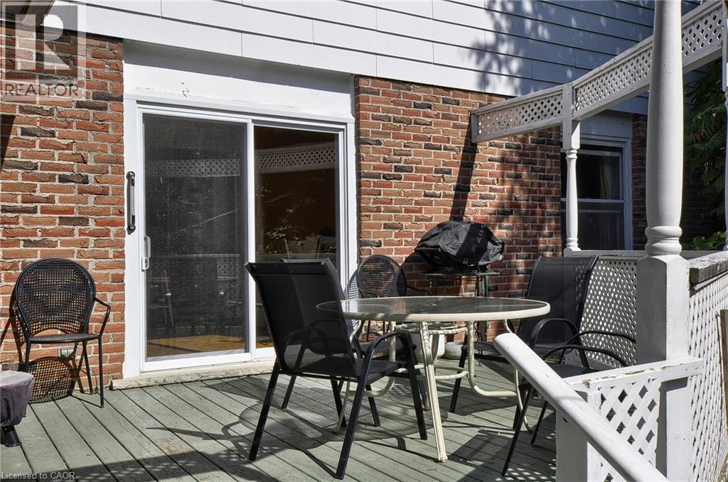 Photo 33 of 351 Craigleith Drive, Waterloo ON