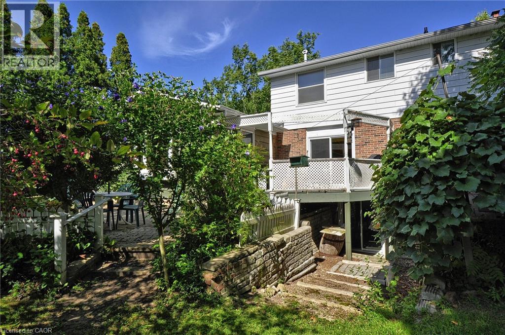 Photo 39 of 351 Craigleith Drive, Waterloo ON
