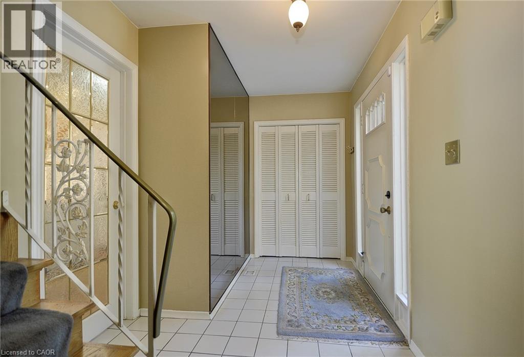 Photo 4 of 351 Craigleith Drive, Waterloo ON