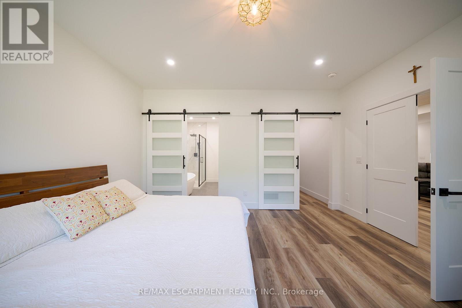 Photo 19 of 89 Robinson Street, Bayham ON