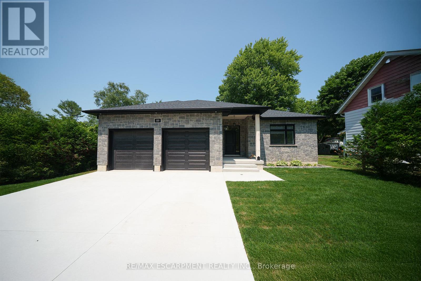 Photo 2 of 89 Robinson Street, Bayham ON