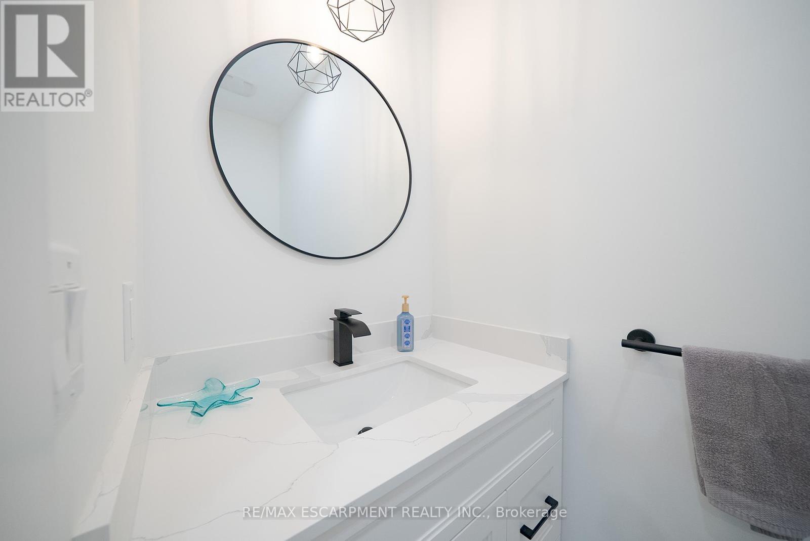 Photo 30 of 89 Robinson Street, Bayham ON