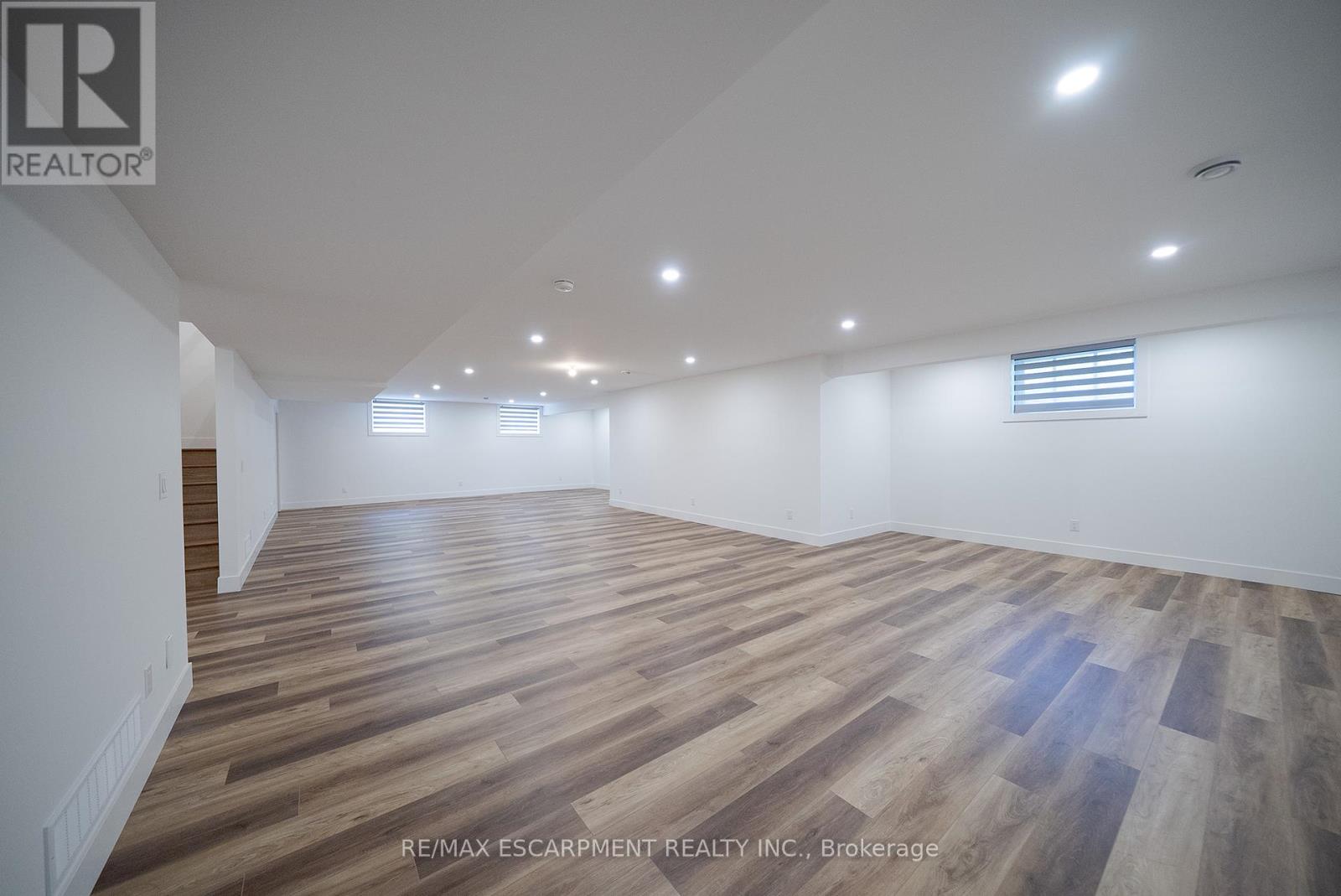 Photo 33 of 89 Robinson Street, Bayham ON
